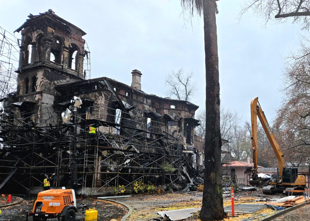 Man arrested for setting fire that destroyed historic Northern California Bidwell Mansion