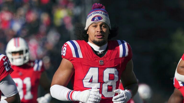 Jahlani Tavai clarified comments toward Patriots fans