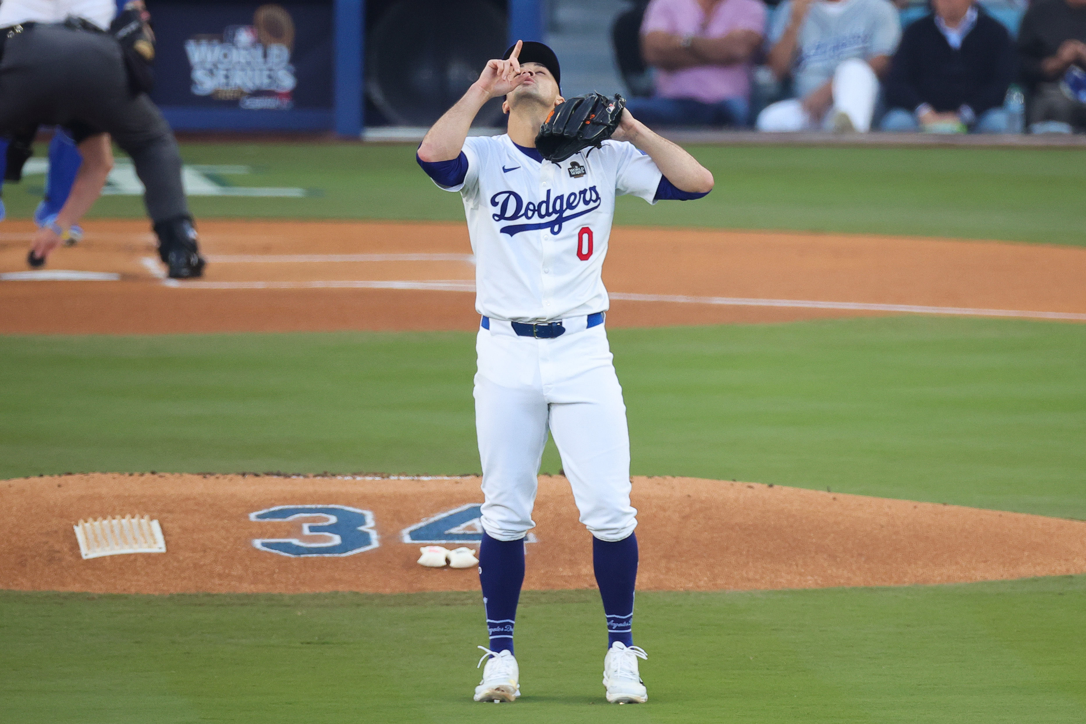 Dodgers Jack Flaherty Predicted To Betray Los Angeles, Sign With Hated Giants