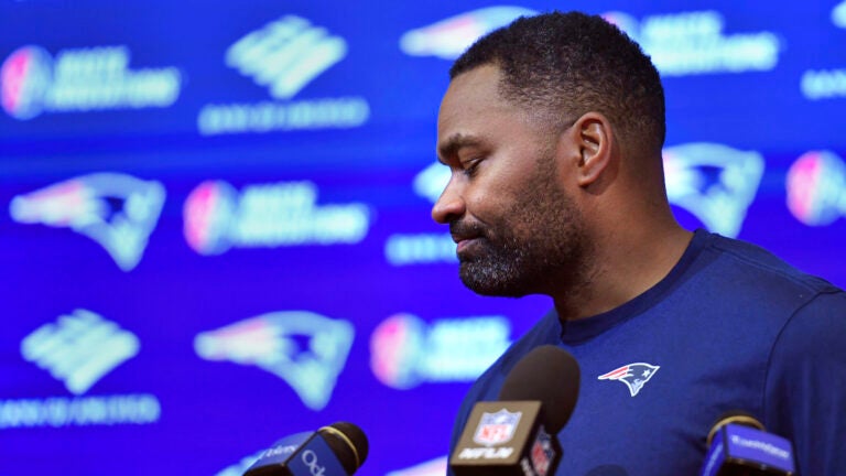 What current, former Patriots are saying about Jerod Mayo’s firing