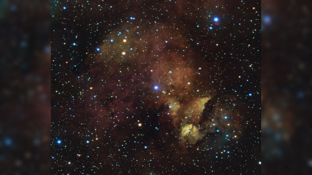 Running chicken nebula glows in gorgeous new image from Very Large Telescope in Chile