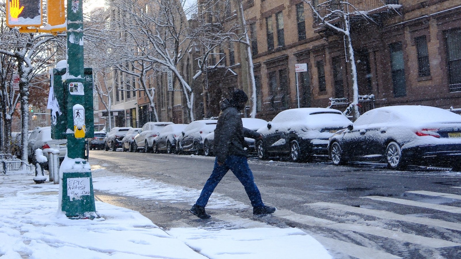 It's a white Christmas in New York City for 1st time in 15 years