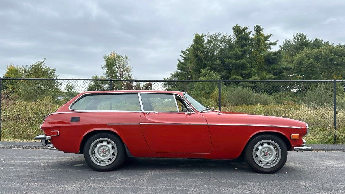 At $21,500, Is This 1972 Volvo 1800ES Shooting Brake Worth A Shot?