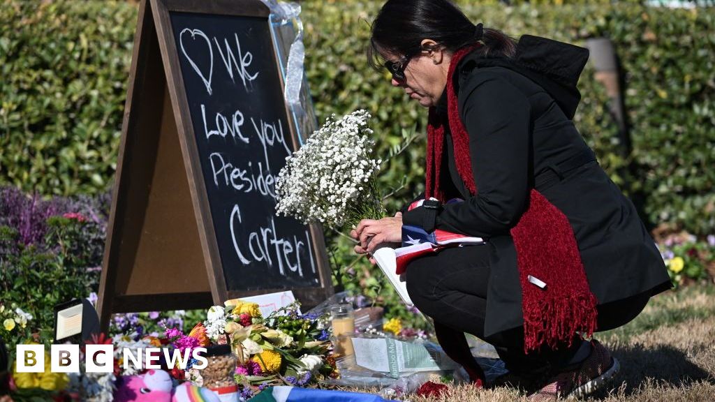 'Powerful yet so humble' - Americans gather to say goodbye to Jimmy Carter