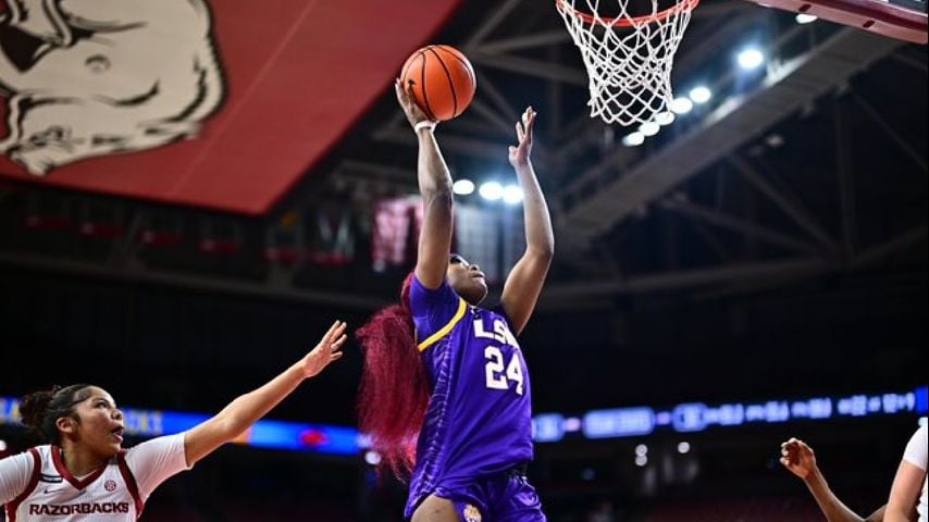 LSU women's basketball opens SEC play with a dominant win over Arkansas, 98-64