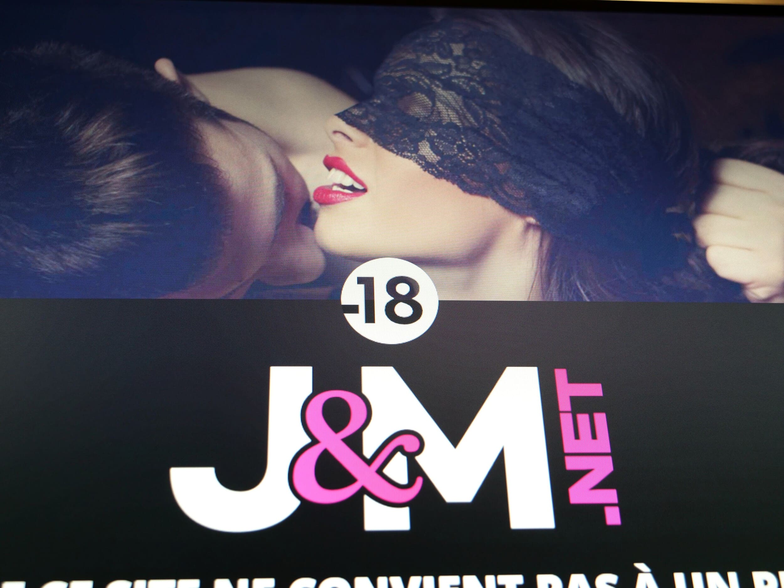 Jacquie et Michel aux mains d'un autre ? Le géant français du porno et ses sites passent sous contrôle américain