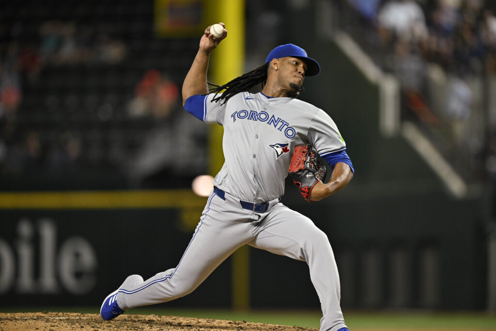 Guardians Sign Luis Frias To Minor League Deal