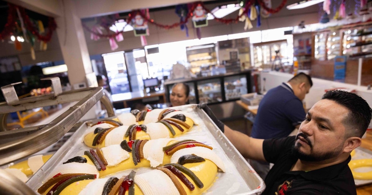 Tradition of Rosca de Reyes, or Three Kings Cake, continues to grow in Dallas-Fort Worth