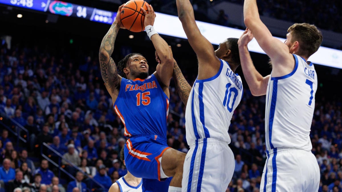 College basketball rankings: Florida falls in Coaches Poll with No. 1 Tennessee up next