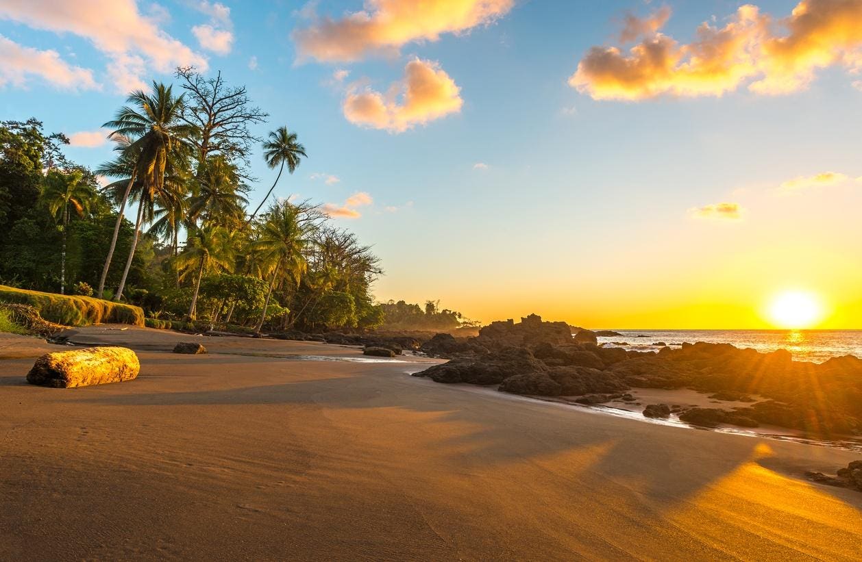 Moving To Costa Rica: A Guide For North American Retirees