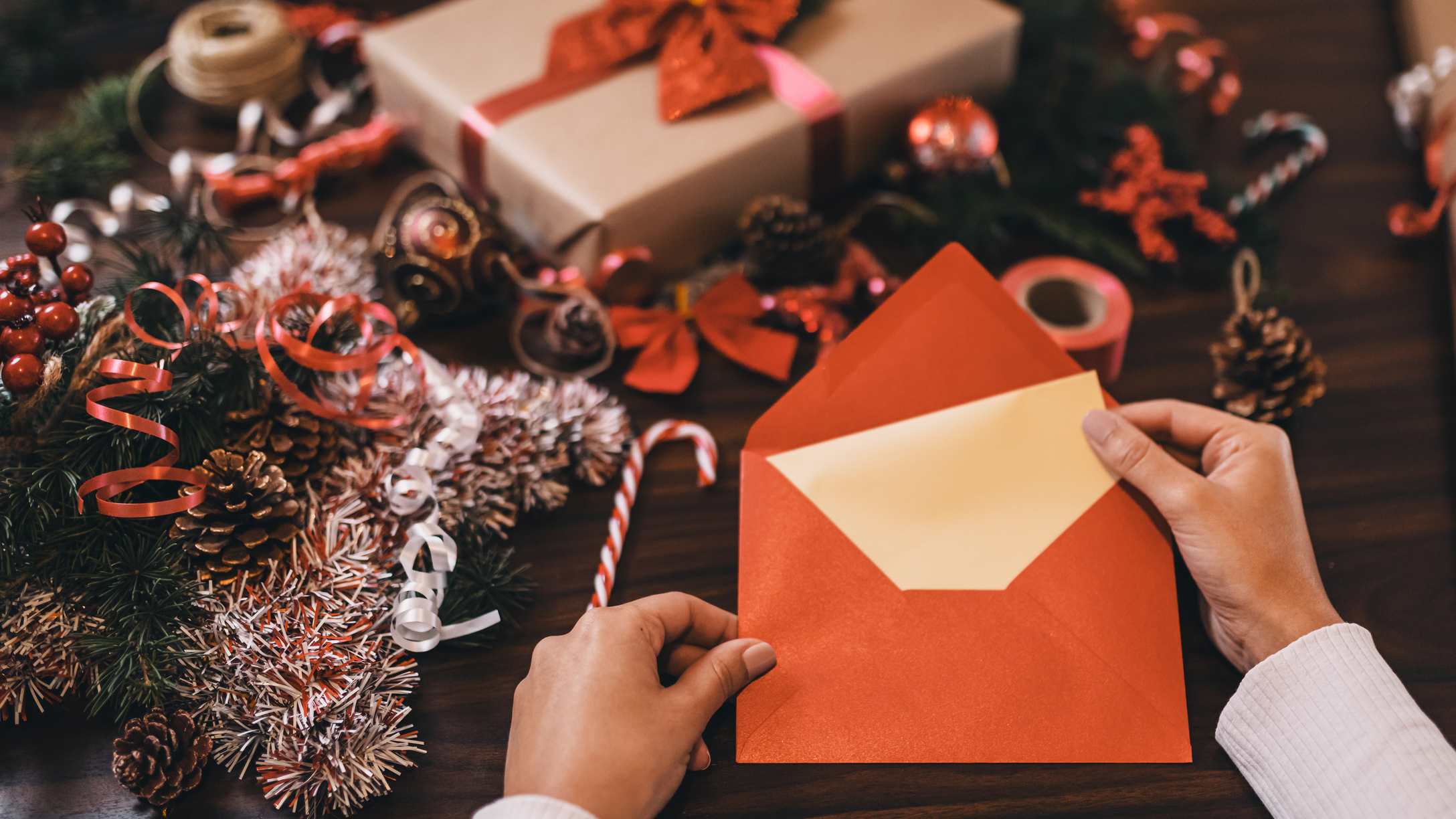 When Should You Send Christmas Cards?