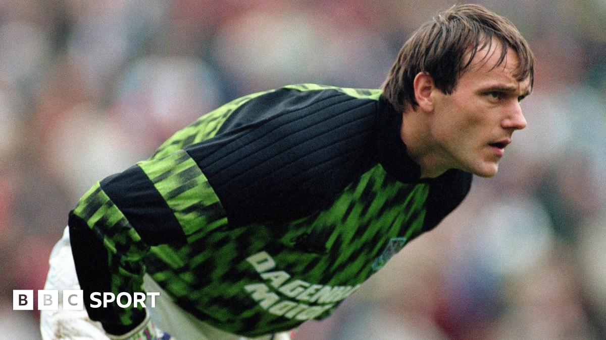 Ex-West Ham keeper Miklosko withdraws from cancer treatment