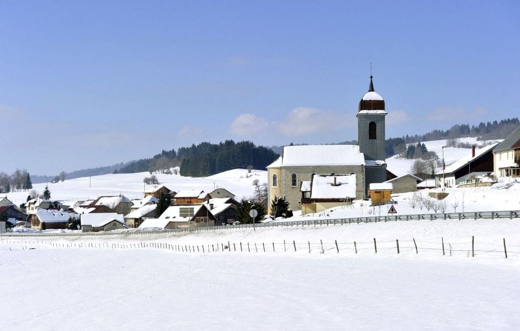 Météo : Qu’est-ce que ces « trous à froid » où on enregistre des -30 °C en France ?