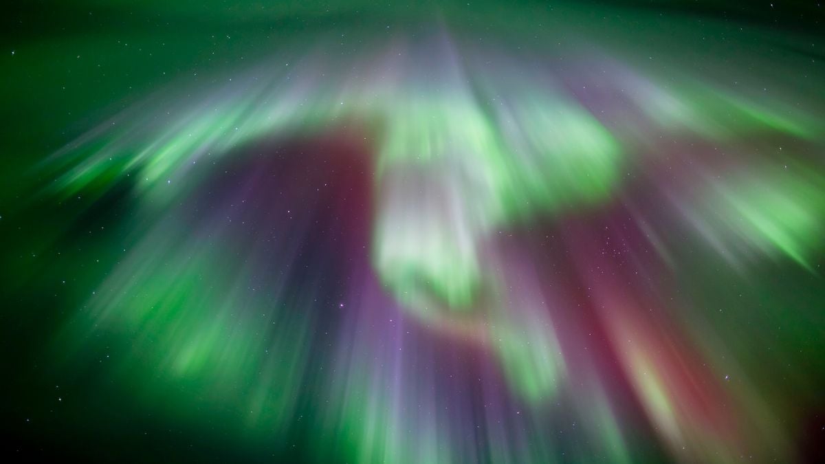 Aurora alert: Powerful geomagnetic storm could spark northern lights as far south as Illinois tonight and tomorrow