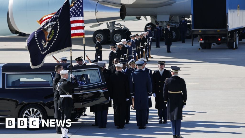 Tears as Jimmy Carter's coffin leaves Georgia for Washington