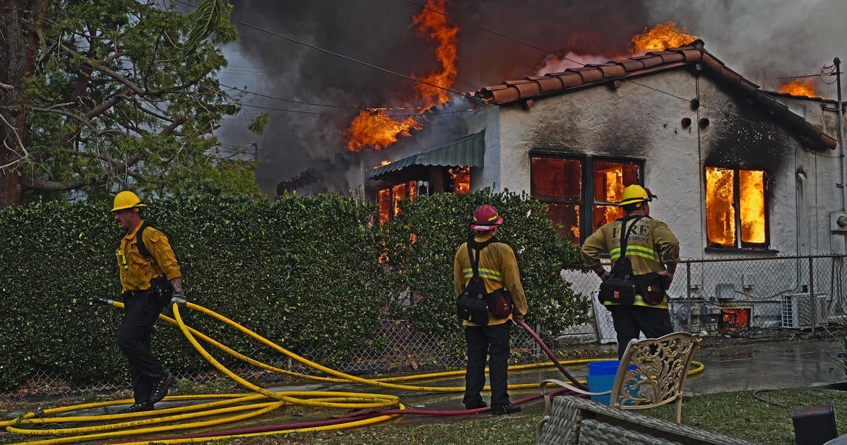 How to help victims of California wildfires affecting Los Angeles County