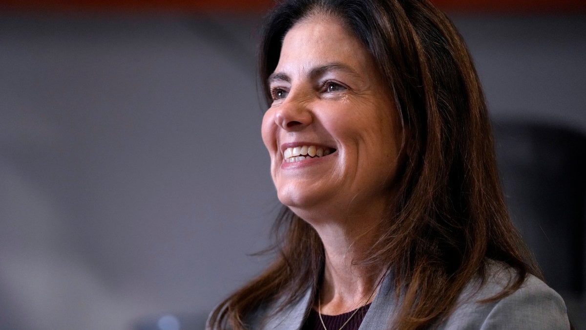 Kelly Ayotte to be inaugurated as NH governor: Watch live