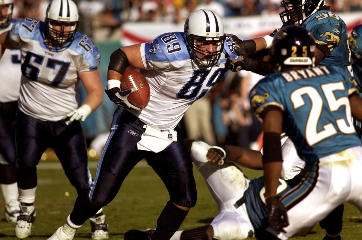 Tennessee Titans tight end Frank Wycheck, who died in 2023, diagnosed with CTE