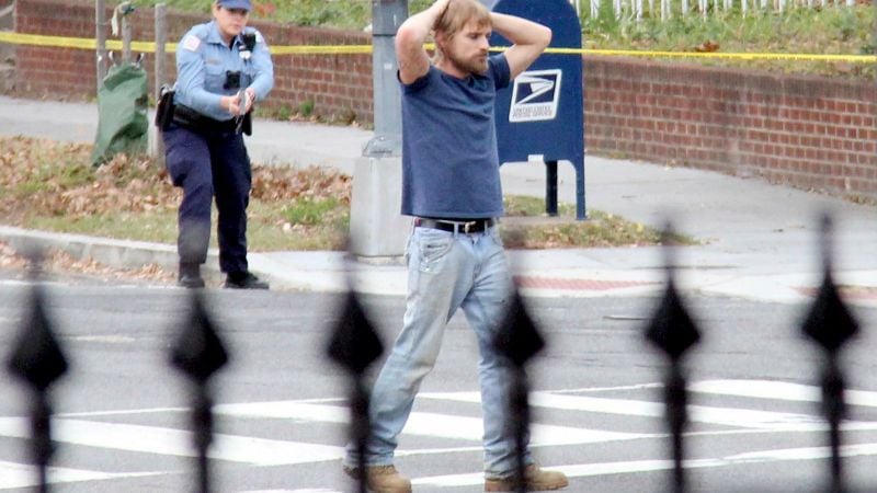 ‘Pizzagate’ gunman killed by police in North Carolina after traffic stop, authorities say