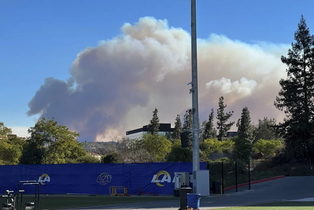 NFL moves Los Angeles Rams playoff game to Arizona due to wildfires