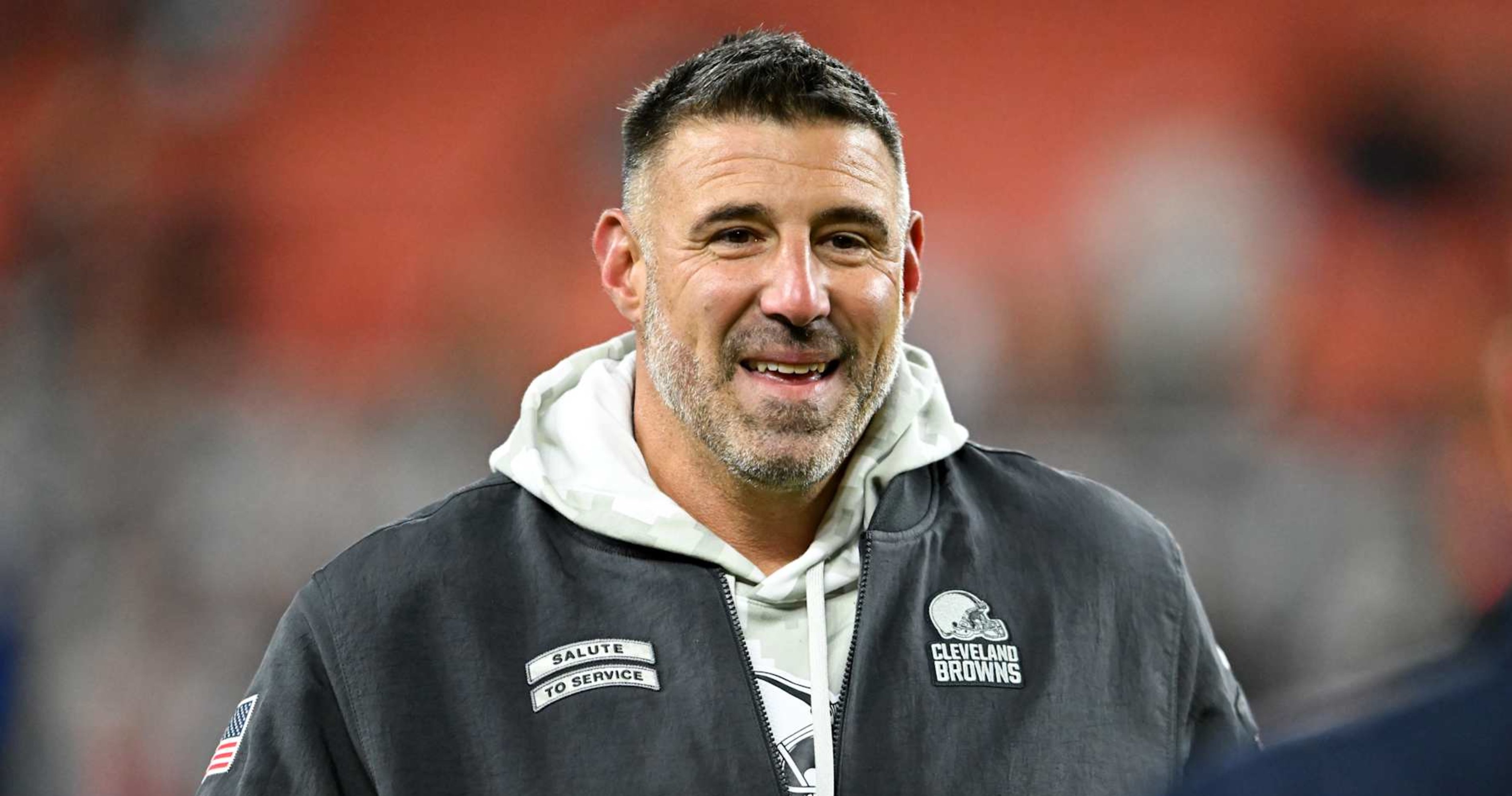 Patriots Rumors: Mike Vrabel 'Heavy Favorite' to Be HC; Josh McDaniels Linked as OC