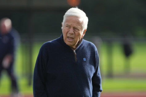 Rejected by Lions’ Aaron Glenn, Robert Kraft’s Timeline for Final Patriots HC Decision Revealed by National Reporter