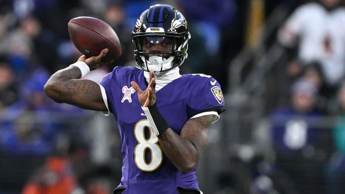 2025 NFL Wild Card predictions, odds, line, time, spread: Ravens vs. Steelers picks by expert on 53-26 run