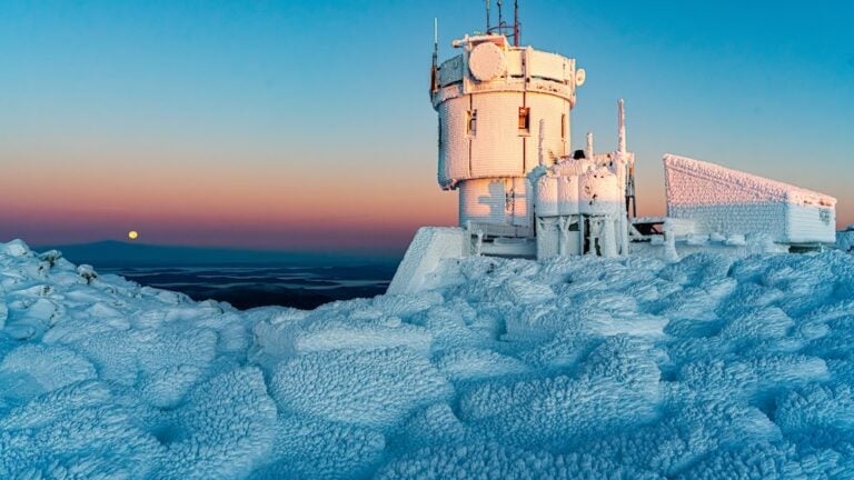 Boston’s wind chill is no match for Mount Washington