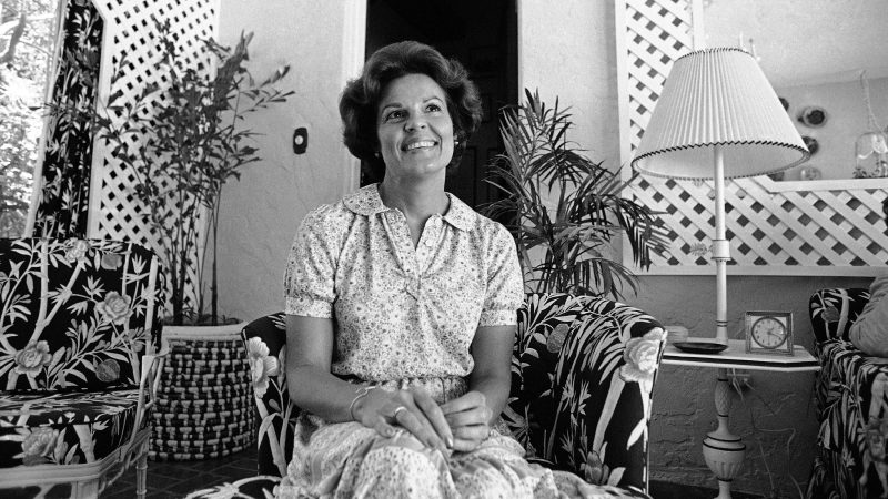 Anita Bryant, anti-gay rights activist and singer, dead at 84