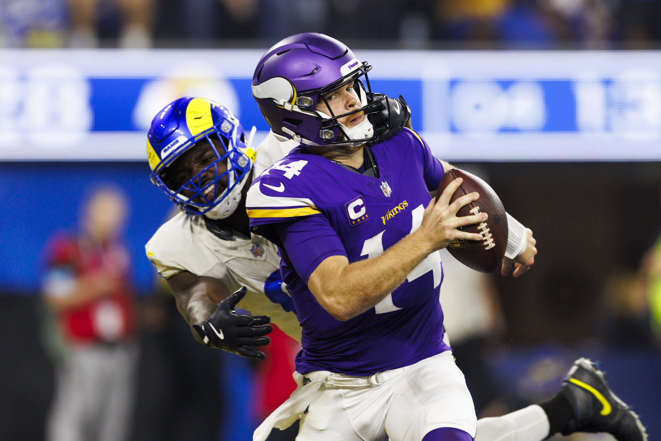 Vikings vs Rams Expert Predictions for NFL Wild Card Weekend